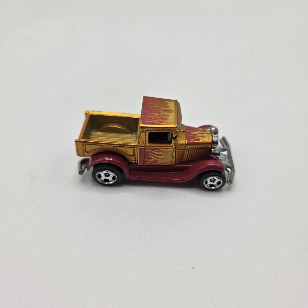 2014 Hot‎ Wheels Cool Classics #7 '29 Ford Pickup Gold Flame Truck